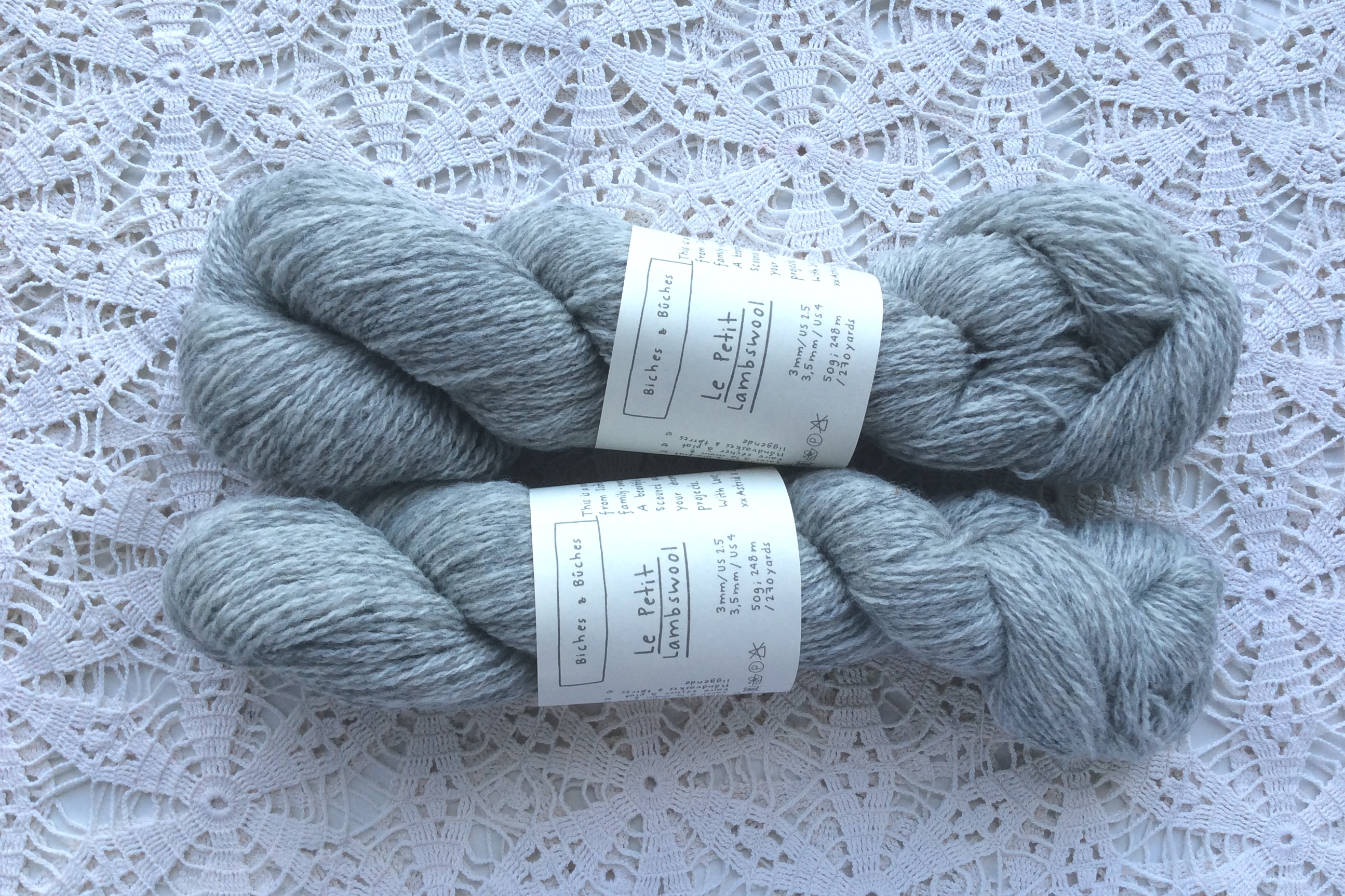 Le Petit Lambswool 8 Light Grey